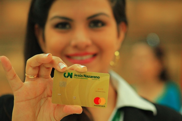 Jesús Nazareno se convierte en la primer Cooperativa en emitir tarjetas de crédito