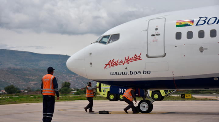 Bolivia conciliará normativa para viajes aéreos internacionales con los países que reanudaron sus servicios