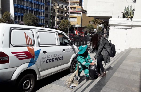 Correos recibe reconocimiento de la Unión Postal de las Américas, España y Portugal