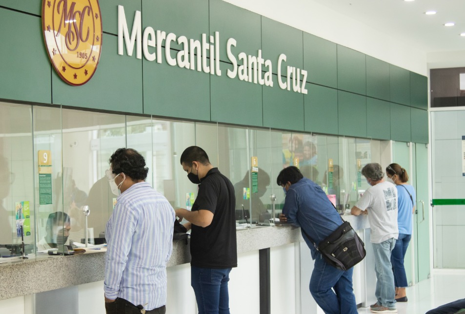 Global Banking & Finance Review® premia al Mercantil Santa Cruz como el mejor Banco Retail de Bolivia 2020