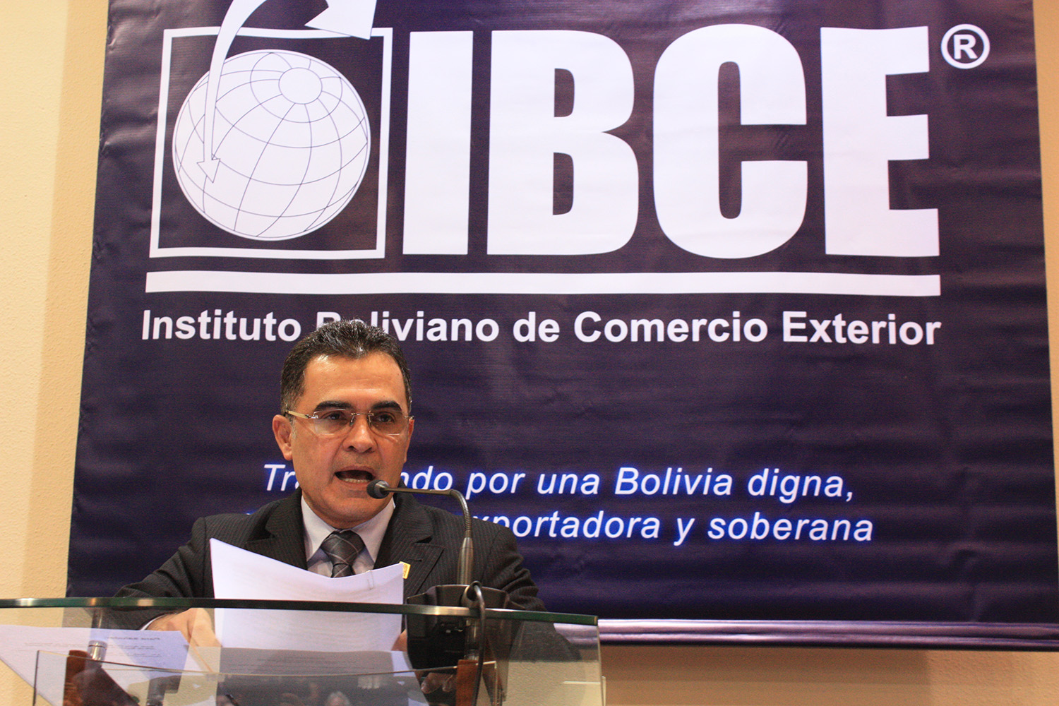 IBCE: Bolivia cierra el año 2020 con la peor caída del PIB en 67 años