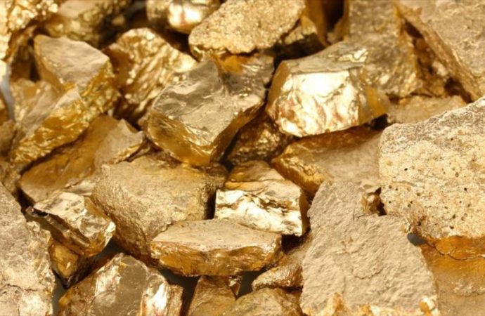 Chinos descubren una mina con 50 toneladas de oro y otros minerales