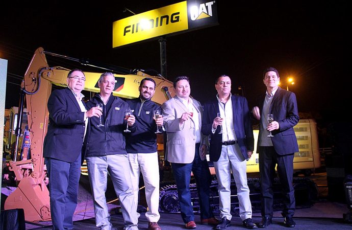 La empresa Finning lanza excavadoras CAT valoradas en un cuarto de millón de dólares