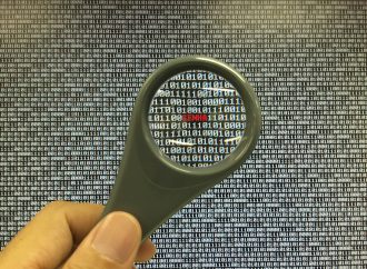 Ejecutivos jóvenes dan consejos sobre gerencias de atención al cliente