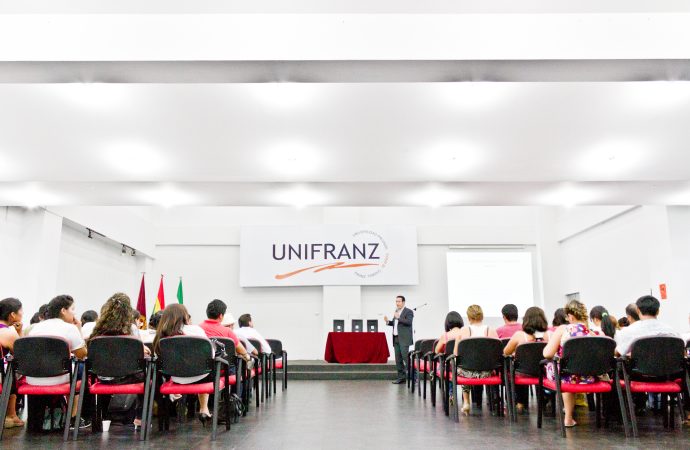 Unifranz, primera Universidad de Bolivia con Cátedra Unesco