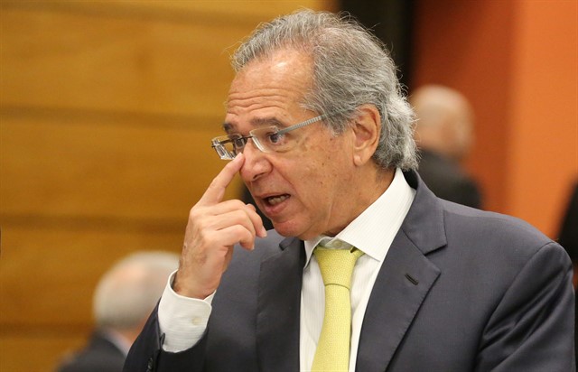 Ministro brasilero de Economía anunció privatizaciones y reformas