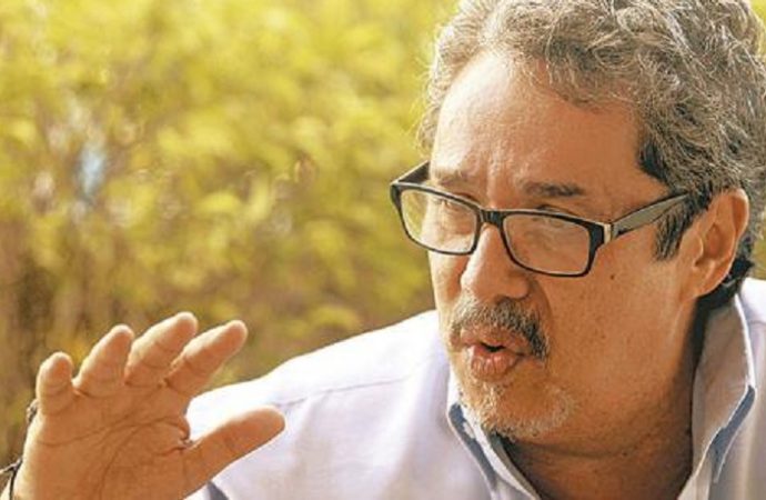 Nación Chiquitos impresionante cultura social, económica de importancia latinoamericana: exprefecto Carlos H. Molina