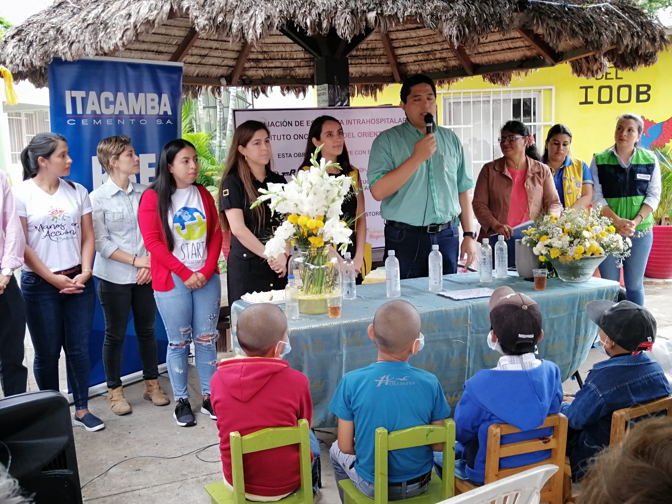 Itacamba apoya refacción de escuela para niños que batallan contra el cáncer