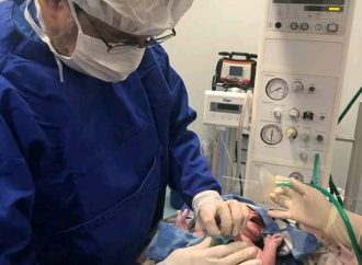 A corazón abierto: tres testimonios sobre la noble labor de velar por la salud de los niños