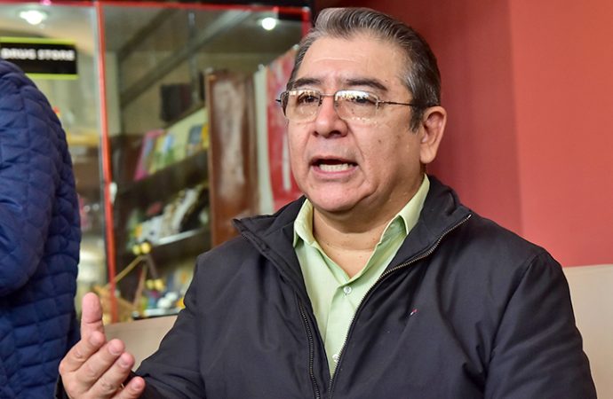 IBCE: Nuevo gabinete debe resolver los problemas de la economía y de la salud pública