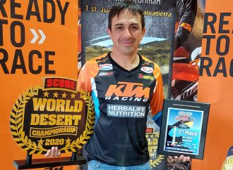 Chavo Salvatierra subió al podio en la primera fecha del Campeonato Mundial del Desierto