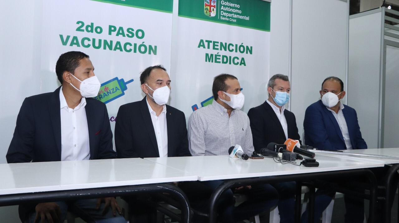 CAINCO apoya a autoridades de salud con la implementación de un pabellón de Fexpocruz para centro de vacunación Covid-19