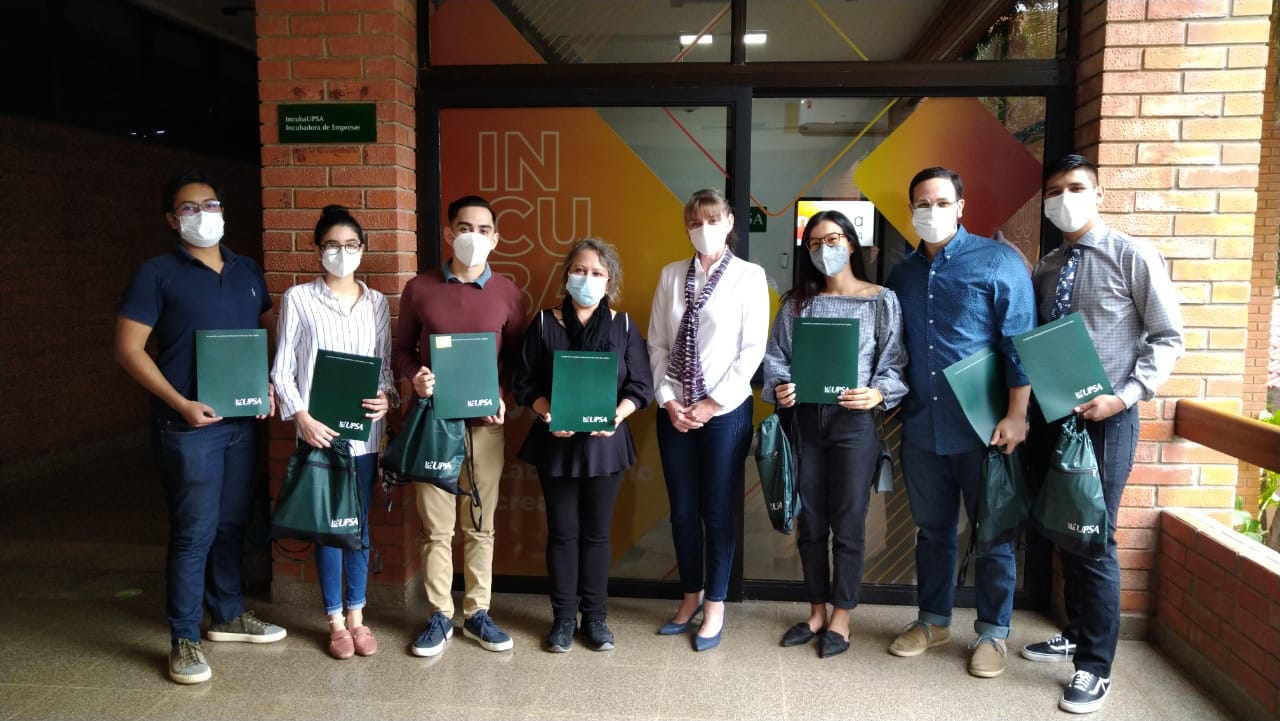 Estudiantes UPSA destacaron en Simulación de Negocios