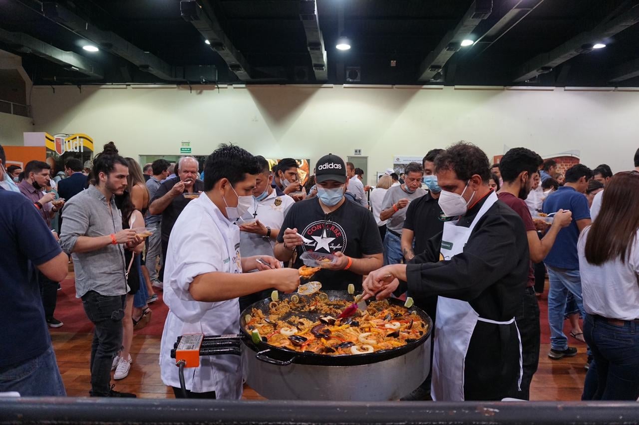 Éxito de calidad, participación y sabor en el 3er concurso de paellas de Bolivia