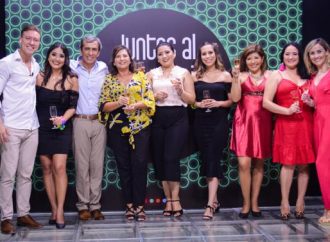 BISA Seguros celebra junto a sus colaboradores, sus 30 años de servicio.