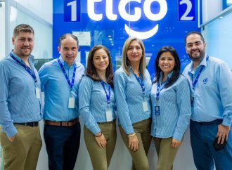 Tigo inaugura sucursal en zona estratégica de Quillacollo.