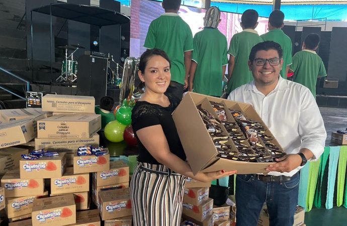 Nestlé se sumó al festejo por el Día del Niño y donó 114 mil  raciones de cereales y galletas para la niñez cruceña   