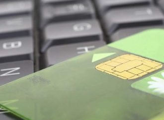 Los bancos cambian a soluciones ecológicas con tarjetas sostenibles