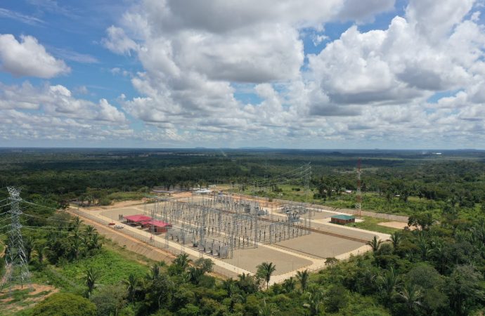 Mejora el servicio eléctrico en Beni gracias a línea de transmisión Los Troncos-Guarayos-Paraíso-Trinidad