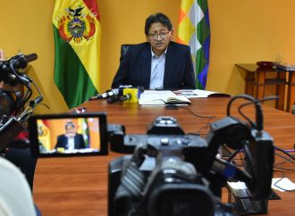 Gobierno boliviano exhorta a los mineros a trabajar sin mercurio y recurrir a la tecnología