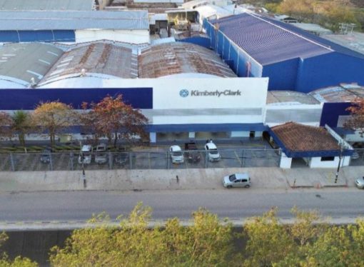 Kimberly-Clark se despide de Bolivia: Vende sus activos a Empacar tras 25 años