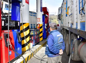 Nueva semana de conflictos con bloqueos y escasez de combustible