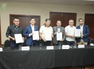 Convenio impulsa vínculos económicos y turísticos entre Bolivia y Perú