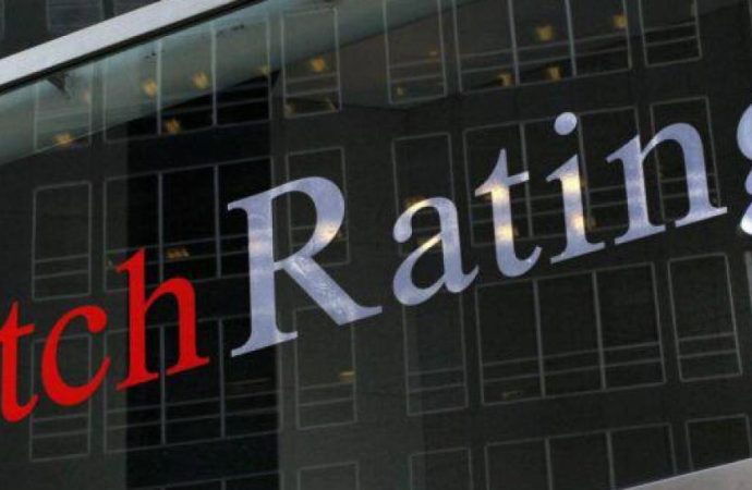 Fitch rebaja calificación de Bolivia a ‘CCC’ por caída de reservas internacionales