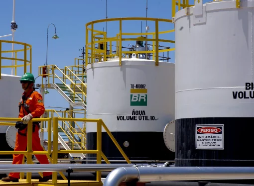 Petrobras eleva precio del diésel en Brasil, posibles repercusiones en Bolivia