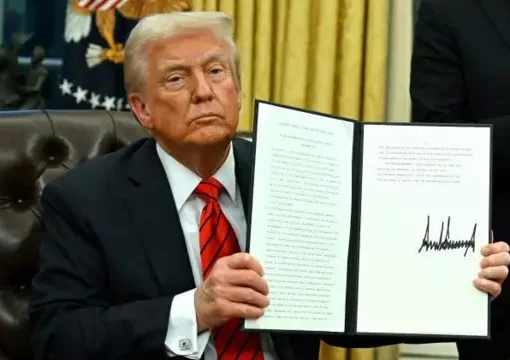 Trump impone aranceles del 25% al acero y aluminio importados