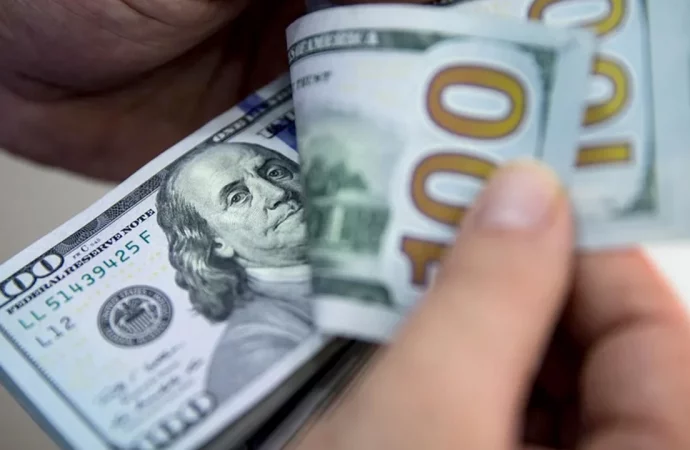 El dólar se debilita: un ajuste natural, según el Tesoro de EE.UU.