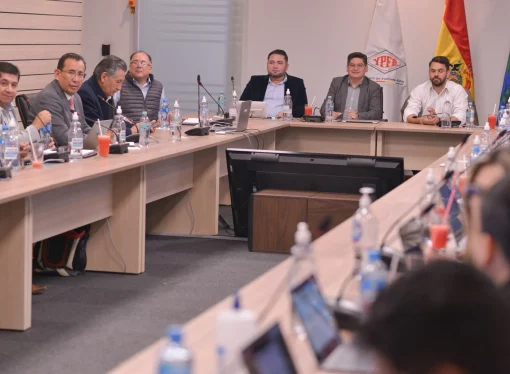 Gobierno agiliza importación de combustibles con ventanilla única