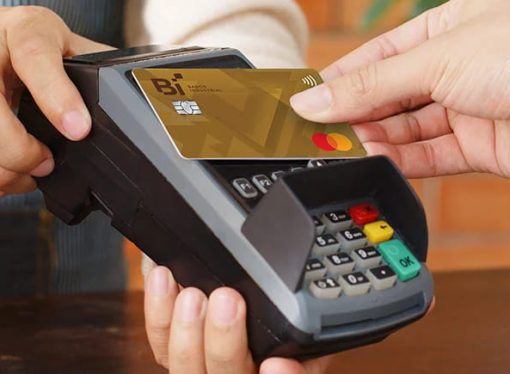 Los pagos digitales en Bolivia crecen, pero también las restricciones