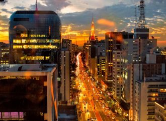 Bolivia destaca en ranking mundial por obstáculos regulatorios y fiscales