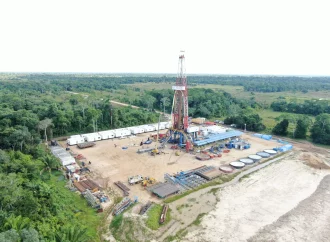 Santa Cruz suma producción petrolera con nuevo pozo de YPFB