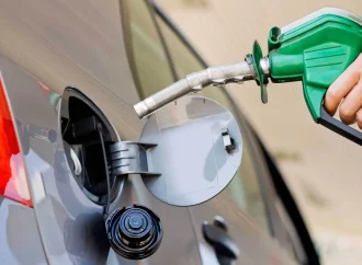 El costo oculto de la gasolina barata; Bolivia entre los países con combustibles más accesibles de Latinoamérica