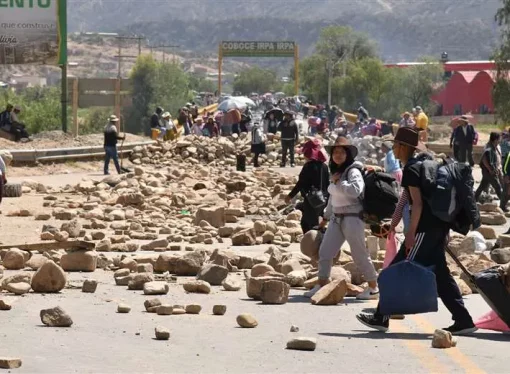 Sin tránsito, sin producción: la economía siente el peso de los bloqueos