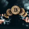 Bolivia impulsa la digitalización bancaria y se prepara para integrar pagos con activos virtuales