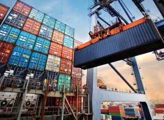 Auge del consumo en China da alivio temporal frente a aranceles de Estados Unidos