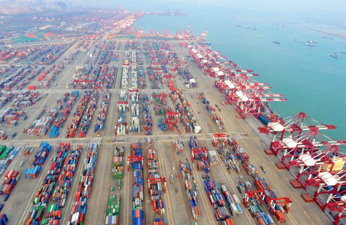 Crecimiento chino presiona a América Latina a redefinir su inserción comercial