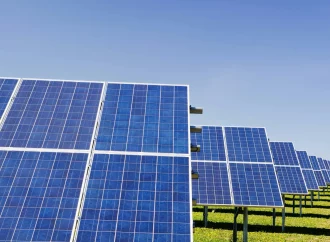 Latinoamérica clave en la transición energética, si supera barreras de financiamiento e infraestructura