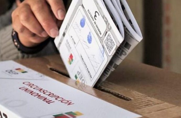 Crisis económica y ajustes inevitables: los retos que aguardan al próximo presidente de Bolivia
