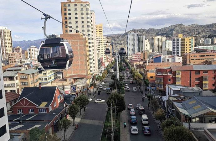 El nuevo presidente de Bolivia asume en medio de un escenario de fragilidad económica estructural