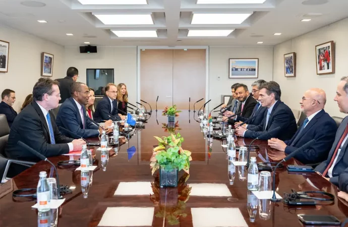 El FMI ofrece respaldo técnico para las reformas de Bolivia tras reunión con el presidente electo