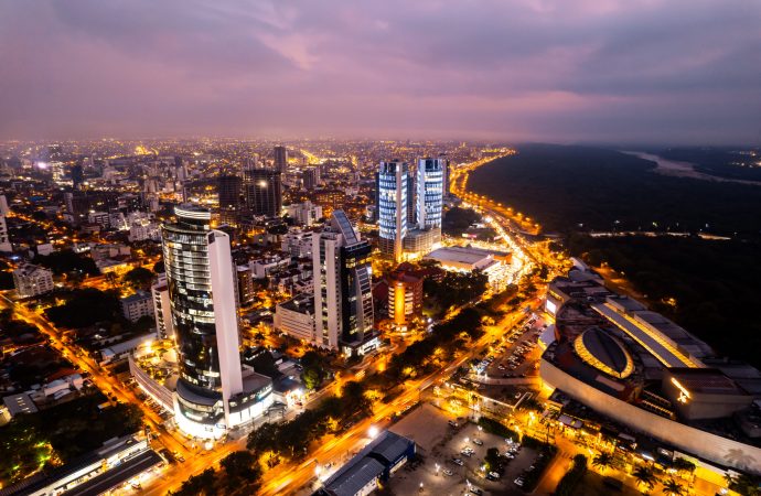 Cambios en la riqueza privada y desafíos para economías emergentes