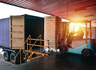 Bolivia rebaja su riesgo país y abre camino para atraer capital e inversión extranjera