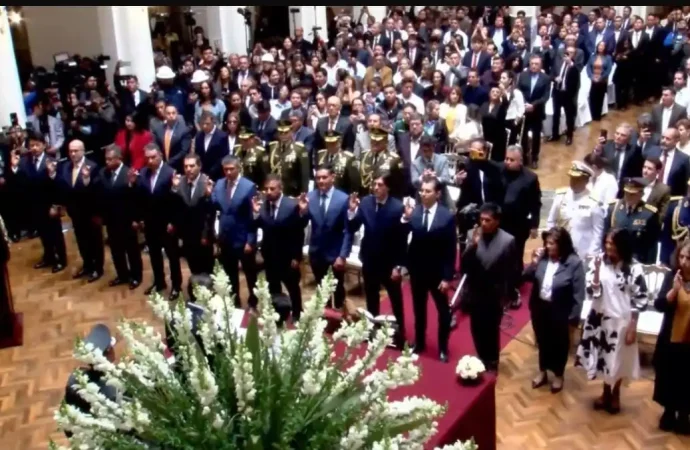 Bolivia impulsa recuperación económica con gabinete técnico y fusión de carteras clave