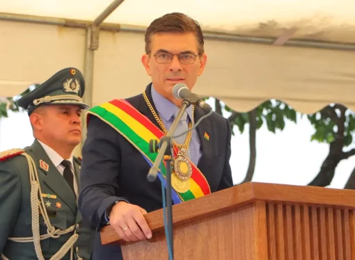 Bolivia apuesta por disciplina militar para contener pérdidas fiscales y asegurar energía interna