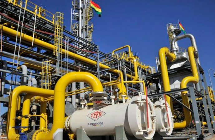 YPFB anuncia plan de eficiencia y define su rol en la normalización de combustibles