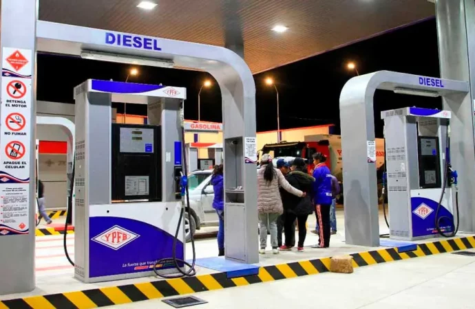 Bolivia reduce subsidios y fortalece su margen fiscal en un giro clave de política económica